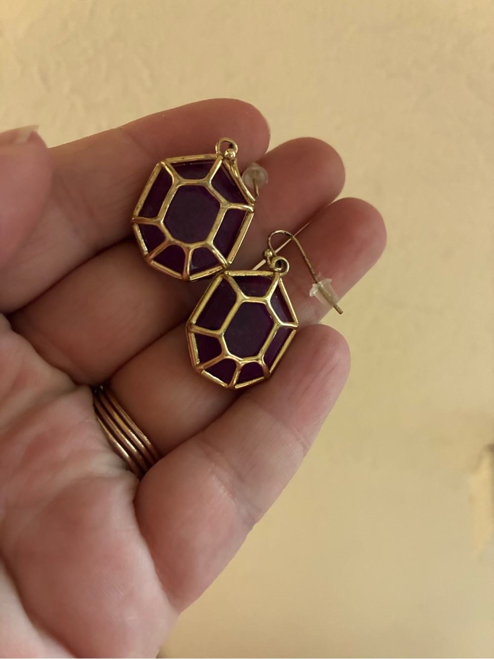 Kendra Scott purple Minnie earrings